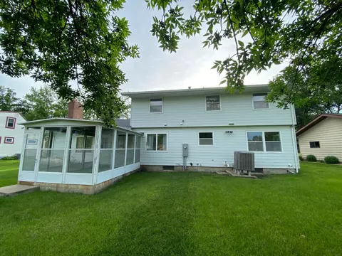 862 Pine St, Wabasso, MN 56293 photo 5
