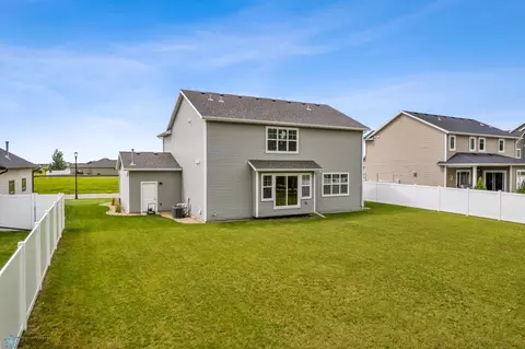 3893 47th Ave S, Fargo, ND 58104 photo 51