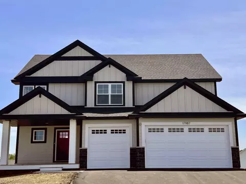 17987 Headwaters Dr, Lakeville, MN 55044