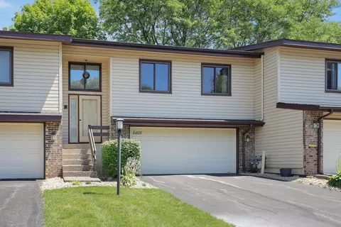 5405 Hyland Courts Dr, Bloomington, MN 55437