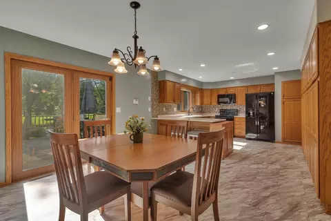 543 6th St, Buffalo Lake, MN 55314