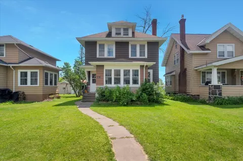 3814 W 4th St, Duluth, MN 55807