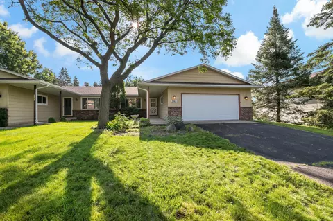 2365 Timberlea Dr, Woodbury, MN 55125