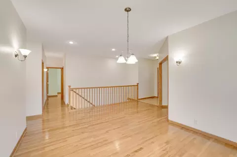 6939 Garfield Trl, Faribault, MN 55021 photo 4