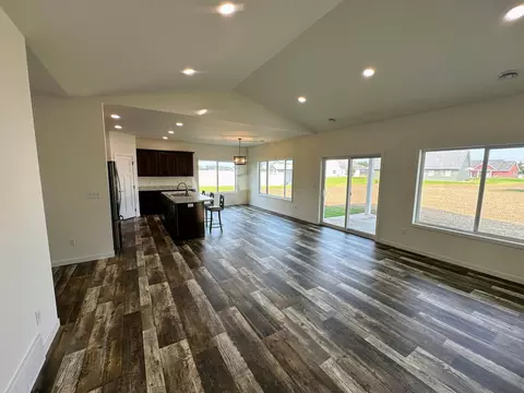 860 9th St NW, Perham, MN 56573 photo 9