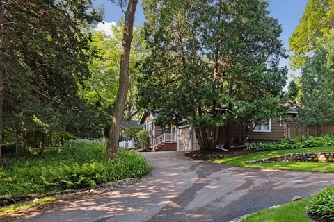 27940 Smithtown Rd, Shorewood, MN 55331 photo 5