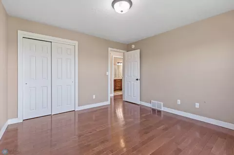 6054 Silverleaf Dr S, Fargo, ND 58104 photo 39