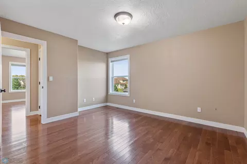 6054 Silverleaf Dr S, Fargo, ND 58104 photo 40