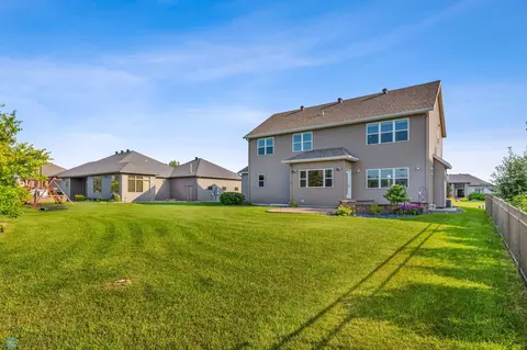 6054 Silverleaf Dr S, Fargo, ND 58104 photo 46