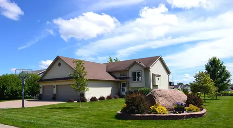 1100 Mulberry Ave NE, Montgomery, MN 56069