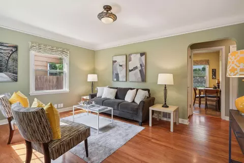837 Clayland St, Saint Paul, MN 55104