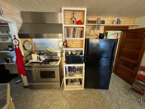 609 N Main St, Alma, WI 54610 photo 11