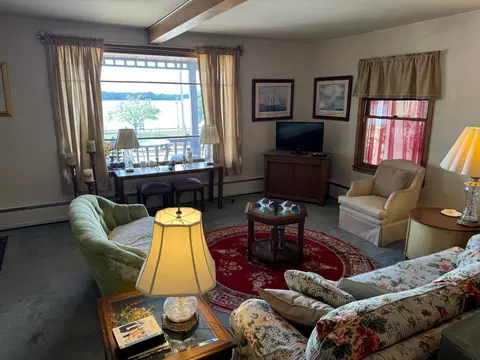 609 N Main St, Alma, WI 54610 photo 6