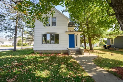 117 2nd Ave NW, Pine Island, MN 55963