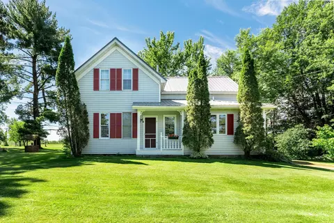 121017 Creekview Rd, Athens, WI 54411