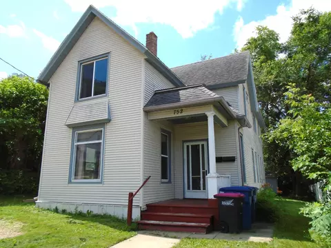 752 Mcsorley St, Red Wing, MN 55066