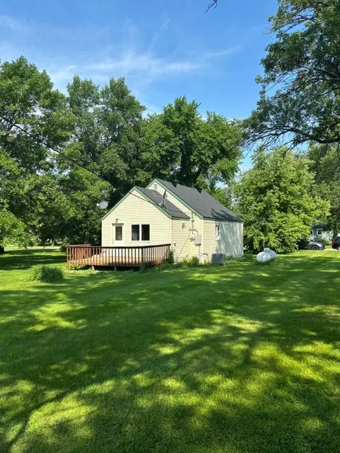 308 6th St E, Herman, MN 56248 photo 3