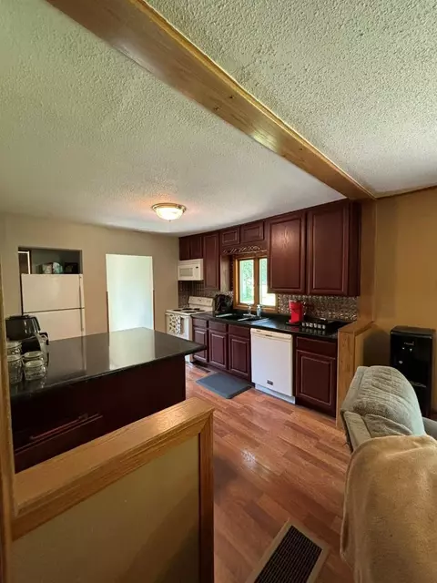 308 6th St E, Herman, MN 56248 photo 9