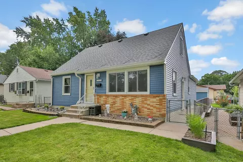 1828 Montana Ave E, Saint Paul, MN 55119