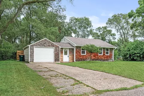 11007 4th St NE, Blaine, MN 55434