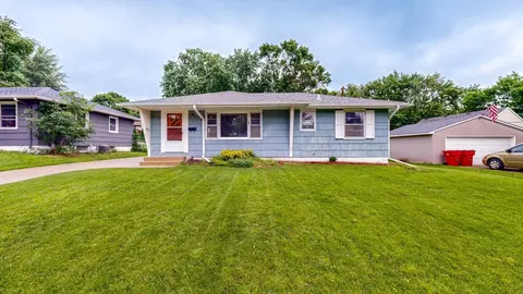 3913 5th St NW, Rochester, MN 55901