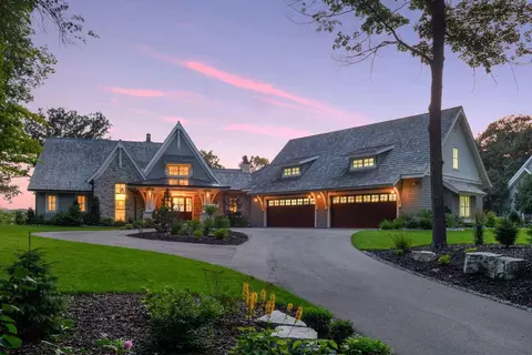 1105 Tonkawa Rd, Orono, MN 55356