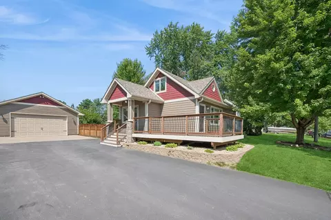 5 Pine Dr, Circle Pines, MN 55014 photo 3