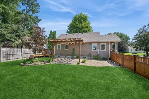 5 Pine Dr, Circle Pines, MN 55014 photo 17