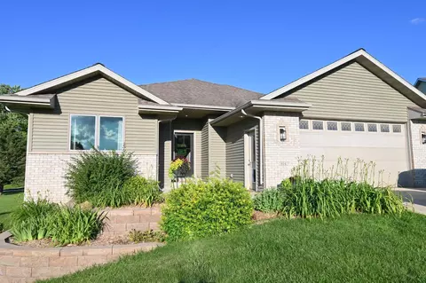 804 Crestwood Ct, Spring Valley, MN 55975