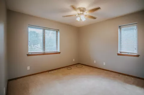 1102 22nd Ave SW, Austin, MN 55912 photo 22