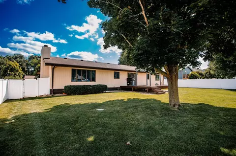 1102 22nd Ave SW, Austin, MN 55912 photo 3