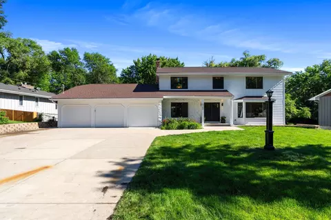 5704 Dewey Hill Rd, Edina, MN 55439