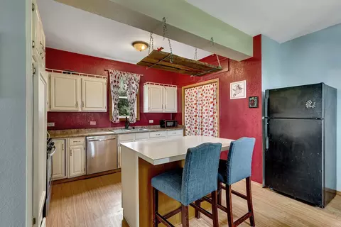 107 E Ash St, Saint Joseph, MN 56374 photo 3