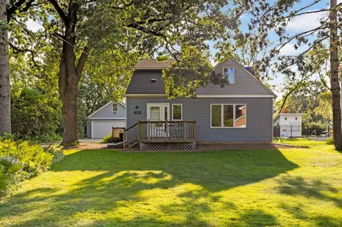 2185 Saint Croix St, Roseville, MN 55113