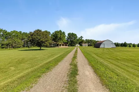 65730 162nd St, Buffalo Lake, MN 55314