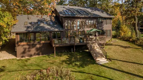 8605 Dorothy Ave, Brainerd, MN 56401