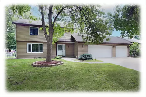 10750 Zopfi Way W, Maple Grove, MN 55369