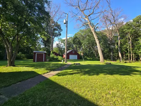 5693 16th Ave SE, St. Cloud, MN 56304 photo 9