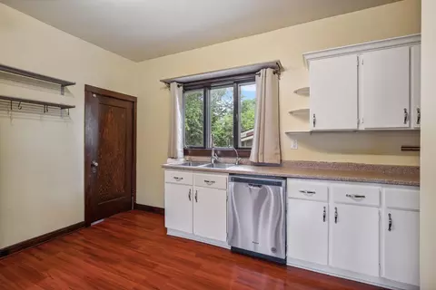 10 7th St NW, Faribault, MN 55021 photo 11