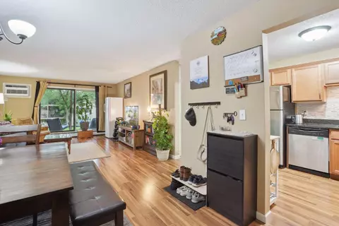1871 Silver Bell Rd #108, Eagan, MN 55122 photo 6
