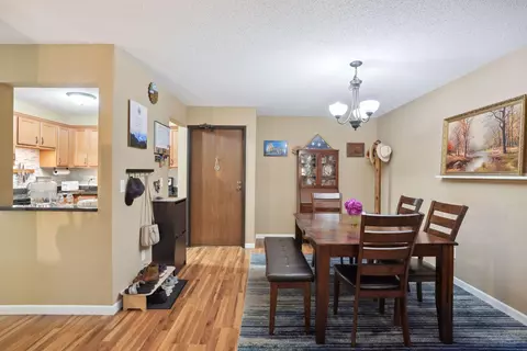 1871 Silver Bell Rd #108, Eagan, MN 55122 photo 4