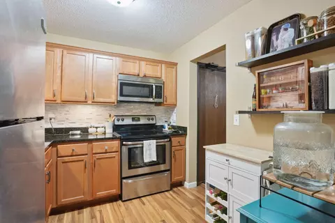 1871 Silver Bell Rd #108, Eagan, MN 55122 photo 11