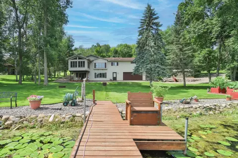 6404 Waterside Dr, Garrison, MN 56450