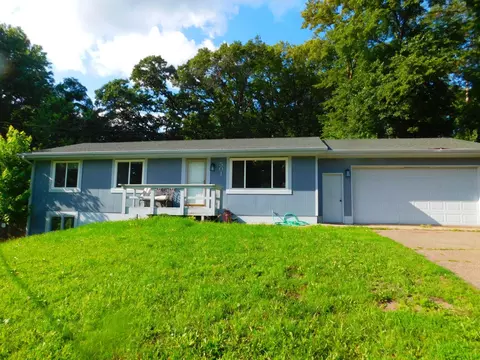 501 79th Way NE, Fridley, MN 55432
