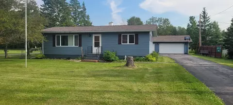 707 16th St E, International Falls, MN 56649