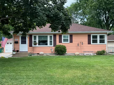 4833 Florida Ave N, Crystal, MN 55428