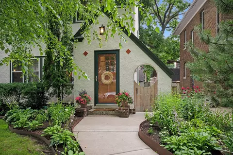 1838 James Ave, Saint Paul, MN 55105