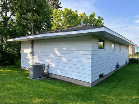 135 3rd St NE, Perham, MN 56573 photo 6