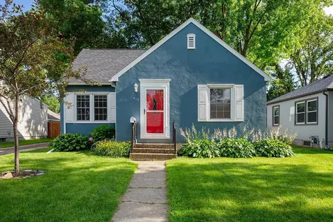 413 Tyler Ave, North Mankato, MN 56003