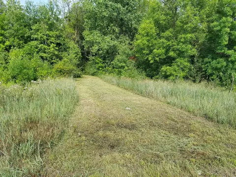 20 Nnn Greystone Ave N, Forest Lake, MN 55025
